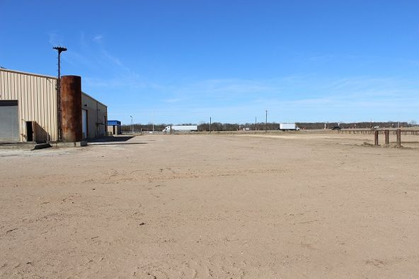 6204 Us Hwy 59 N, Victoria, TX 77905